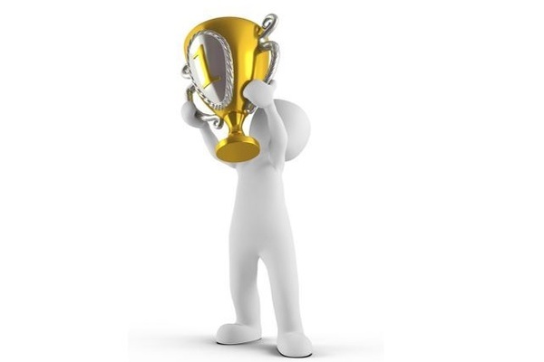 Zeichnung mit Person, die einen Pokal in die H&ouml;he h&auml;lt