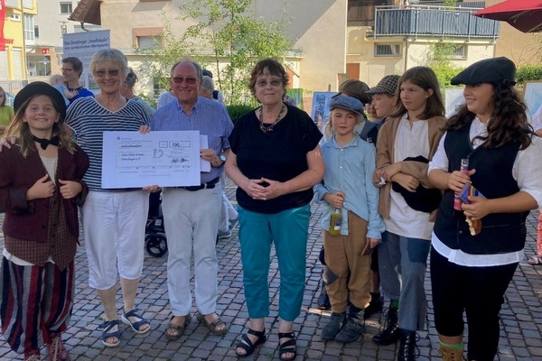 Brgerstiftung Denzlingen untersttzt Feierlichkeiten des Inselhaus-Jubilums