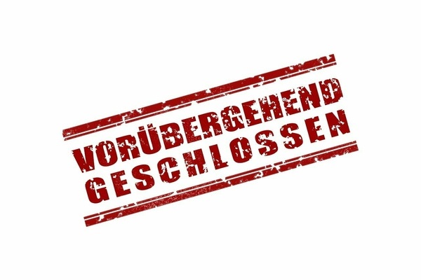 Schild mit Text Vorübergehend geschlossen in weißer Schrift auf rotem Hintergund; pixabay lizenzfrei