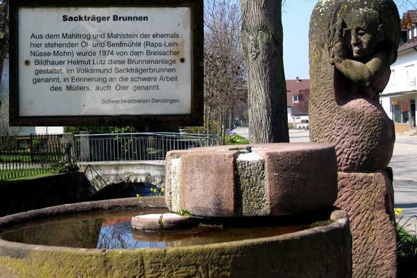 Sacktr&auml;gerbrunnen